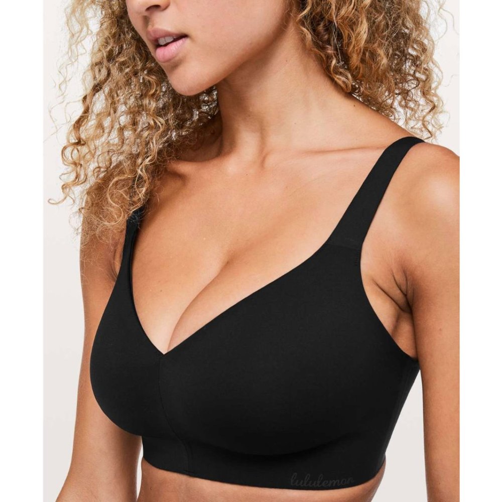 Lululemon 32DD Like Nothing Bra in Black
